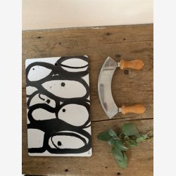 Serving Board Scribbles